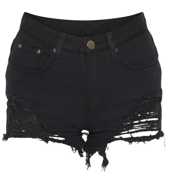 PrettyLittleThing Black Mom Denim Shorts - Picture 4 of 7